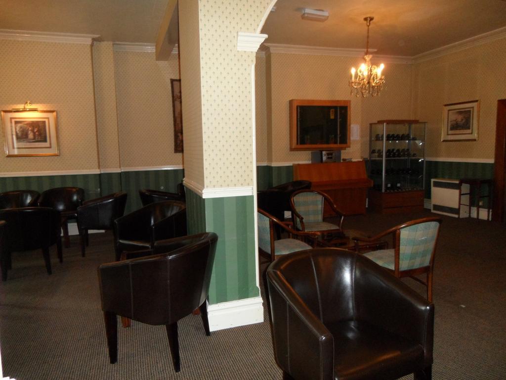 Glen Usk Hotel Llandrindod Wells Kültér fotó
