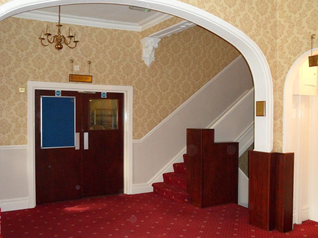 Glen Usk Hotel Llandrindod Wells Kültér fotó